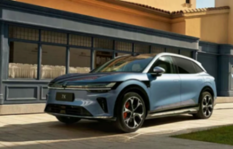 极氪7x开启预售，900v架构助力充电10分钟续航570公里