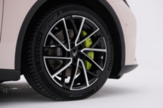 不止简单对标 静态体验极狐阿尔法s5html232.png