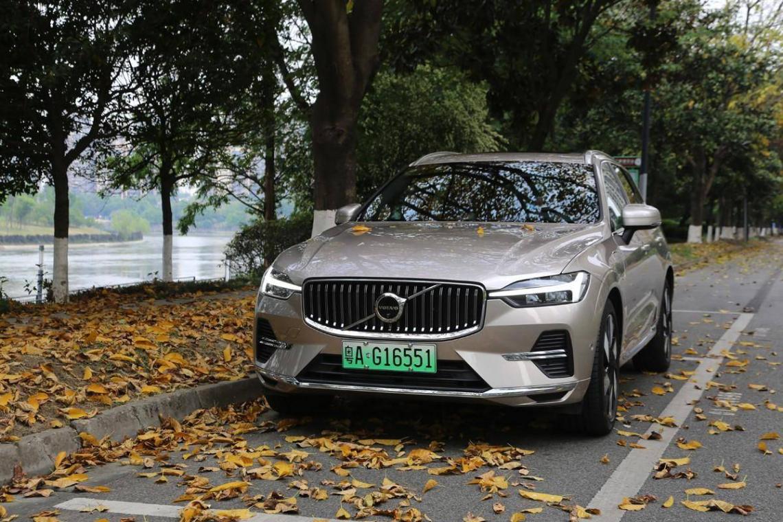 插电混动、空气悬架、百公里加速5秒，这些算不算xc60的优点？